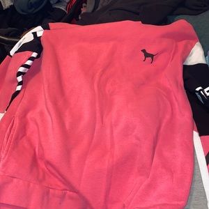PINK VICTORIA’s SECRET HOODIE. OLD BUT STILL DECENT CONDITION.